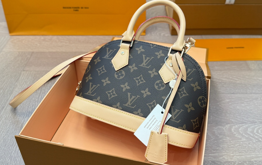 Louis Vuitton Alma Bb - The Ultimate It Bag (23*17cm)