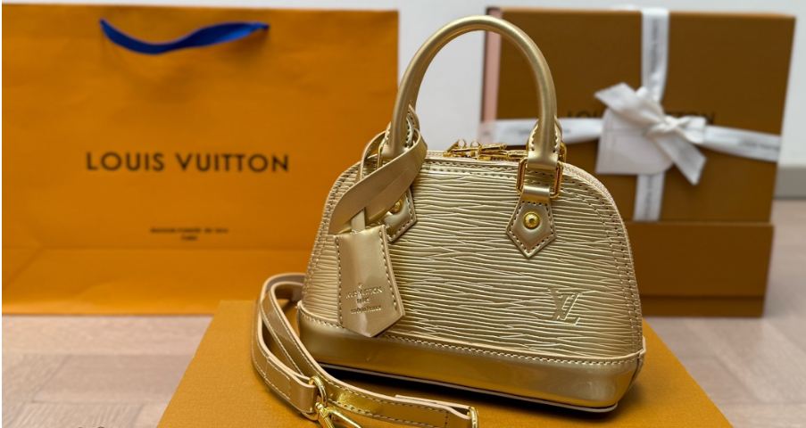 Louis Vuitton Wave-pattern Shell Bag