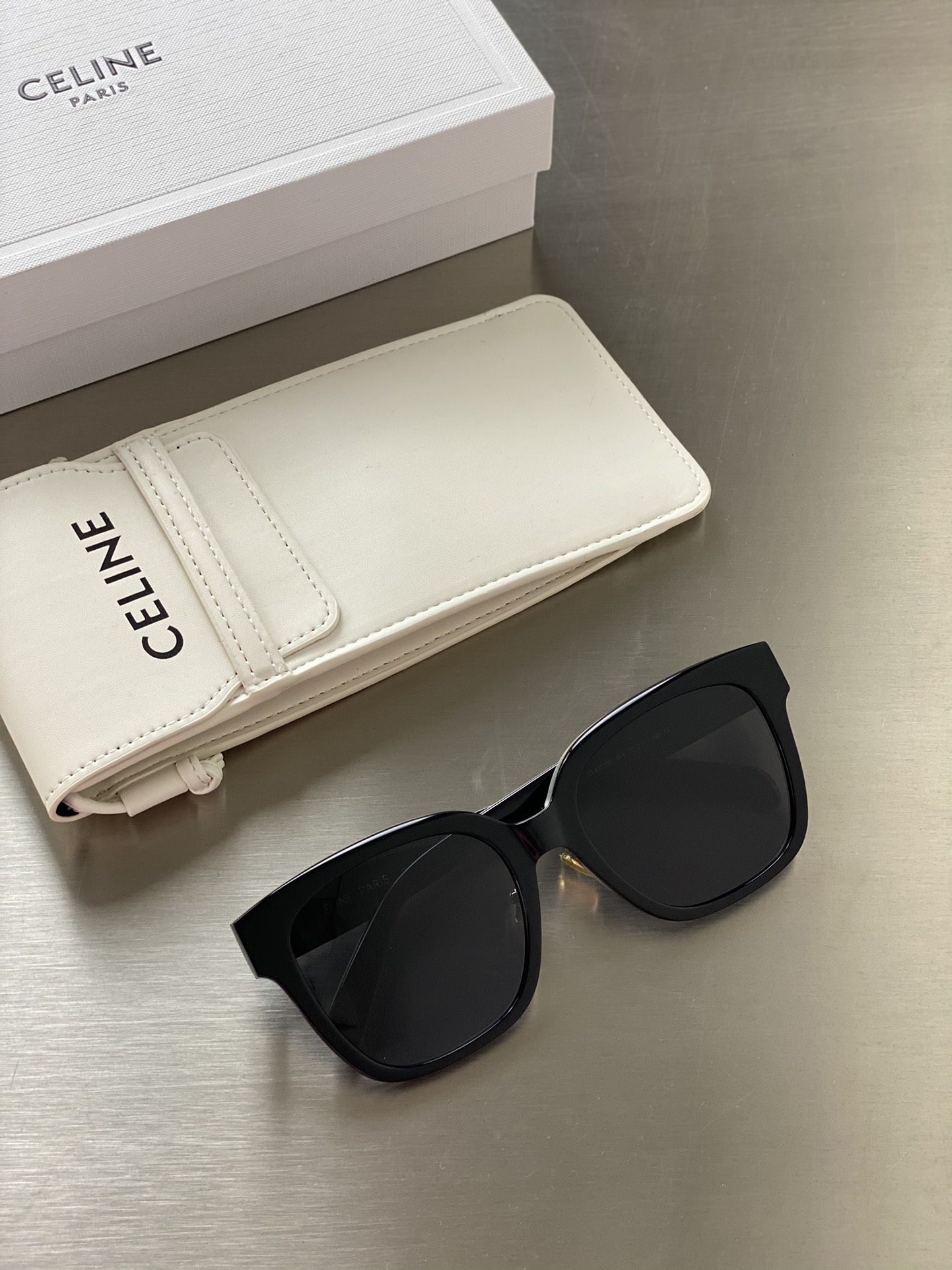 Celine Triomphe 520 Limited-edition Sunglasses, Oversized Black Frame & Face-sculpting Retro Glam