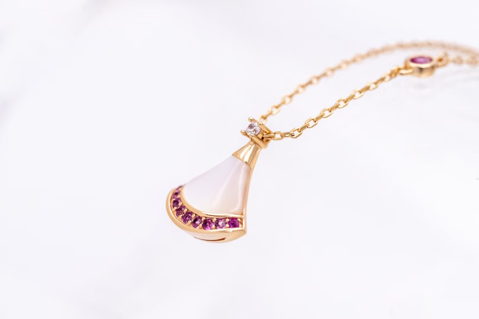 Bvlgari Divas' Dream Limited Edition Pink Diamond Dress Necklace