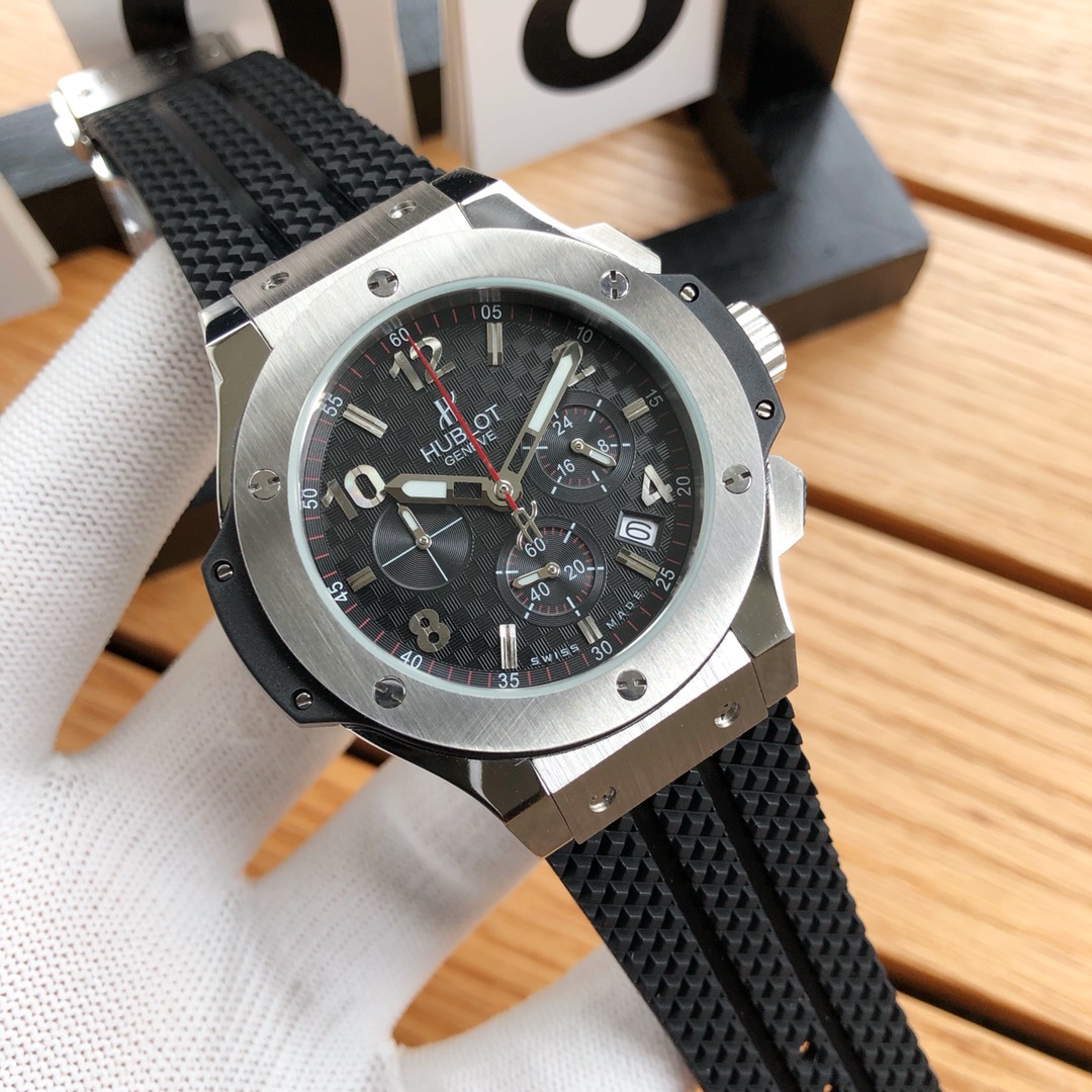 Hublot Classic Men's Watch – Hot Seller Returns! Imported Multi-function Chronograph Quartz Movement, Premium Natural Silicone Strap, Scratch-resistant Mineral Crystal, Sleek & Versatile Design